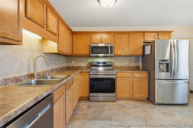 2955 Dalmation Drive, Hope Mills, NC 28348
