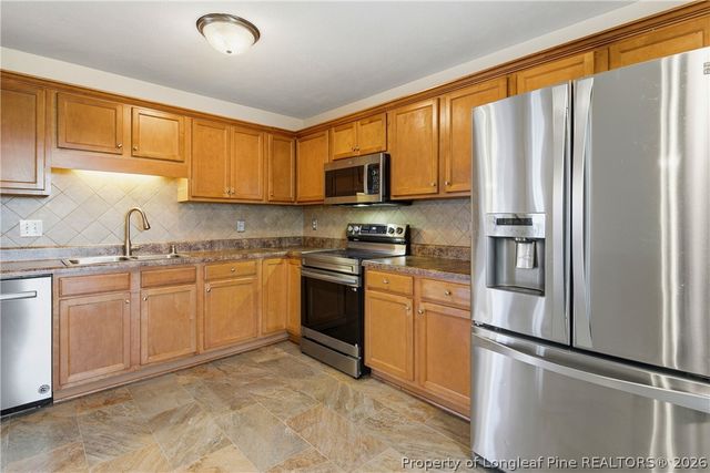 2955 Dalmation Drive, Hope Mills, NC 28348