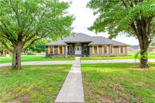 2818 Oakview Road, Fort Smith, AR 72908