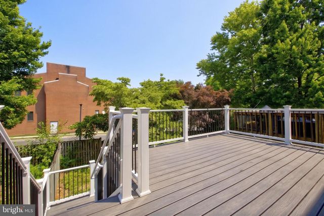 722 HETZEL TER SE, Leesburg, VA 20175