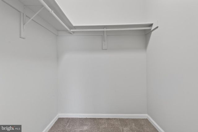 722 HETZEL TER SE, Leesburg, VA 20175