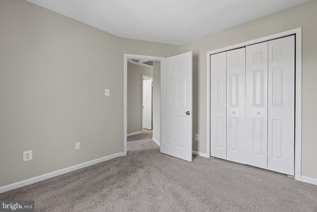 722 HETZEL TER SE, Leesburg, VA 20175