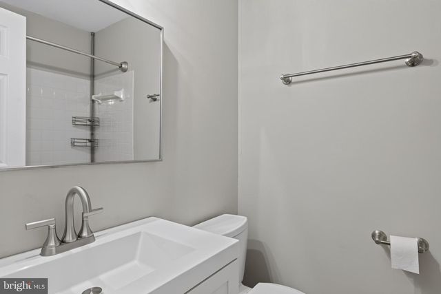 722 HETZEL TER SE, Leesburg, VA 20175