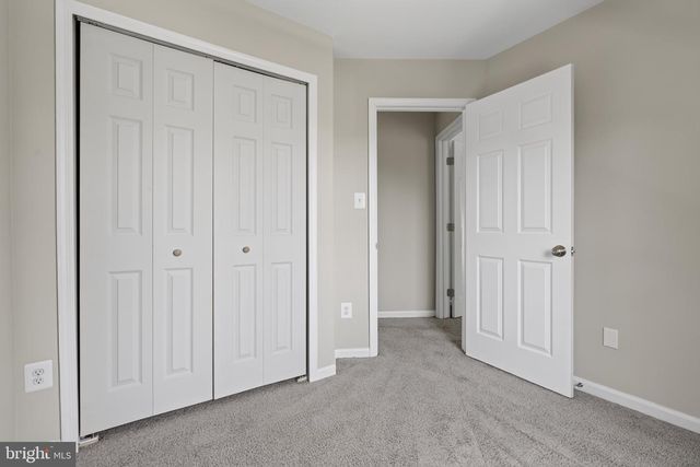 722 HETZEL TER SE, Leesburg, VA 20175