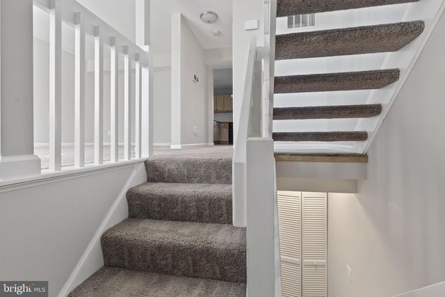 722 HETZEL TER SE, Leesburg, VA 20175