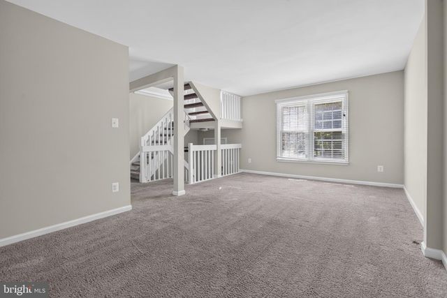 722 HETZEL TER SE, Leesburg, VA 20175