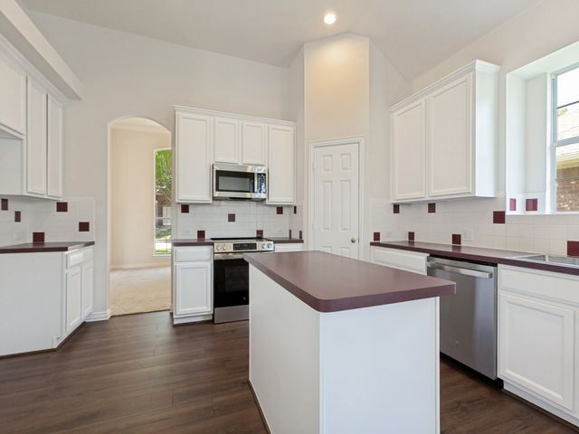 5916 Legend Lane, The Colony, TX 75056