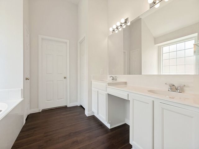 5916 Legend Lane, The Colony, TX 75056