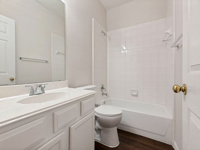 5916 Legend Lane, The Colony, TX 75056