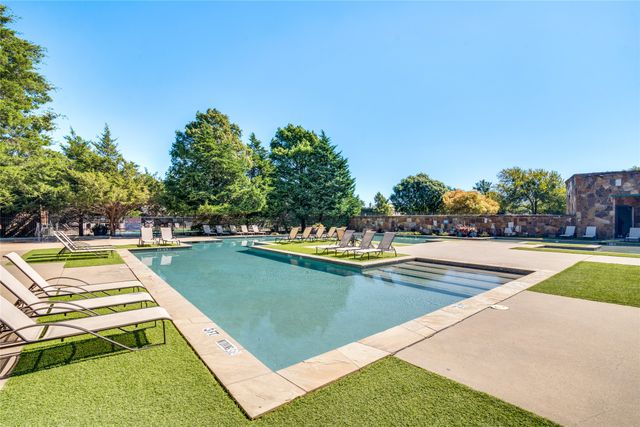 5916 Legend Lane, The Colony, TX 75056
