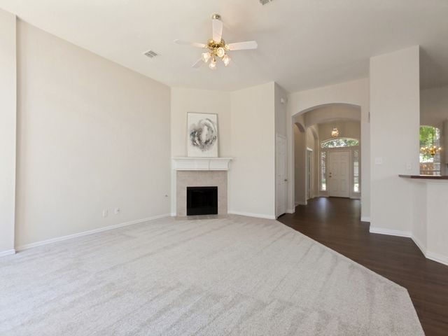5916 Legend Lane, The Colony, TX 75056