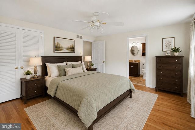 10 E SUMMIT AVE, Telford, PA 18969