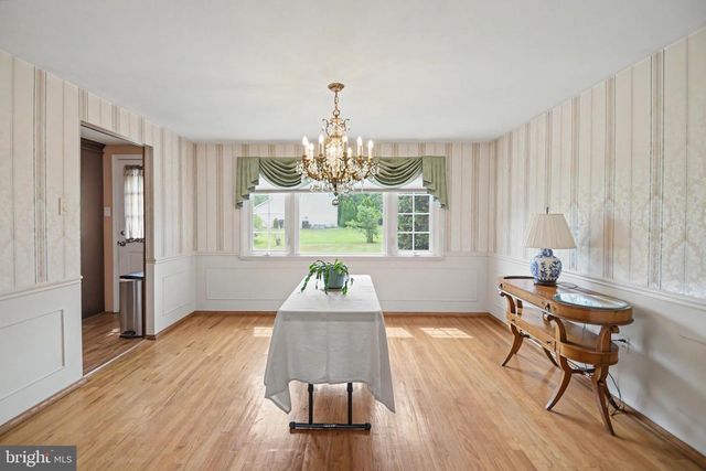 10 E SUMMIT AVE, Telford, PA 18969