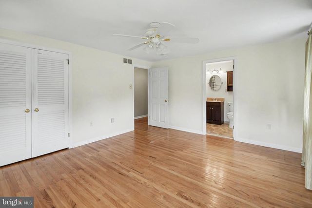 10 E SUMMIT AVE, Telford, PA 18969
