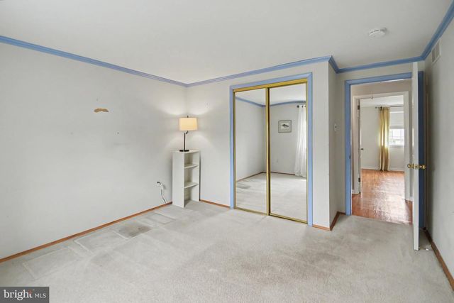 10 E SUMMIT AVE, Telford, PA 18969