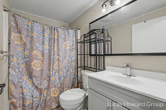 8750 Narnia Trail Ne, Cannon Twp, MI 49341