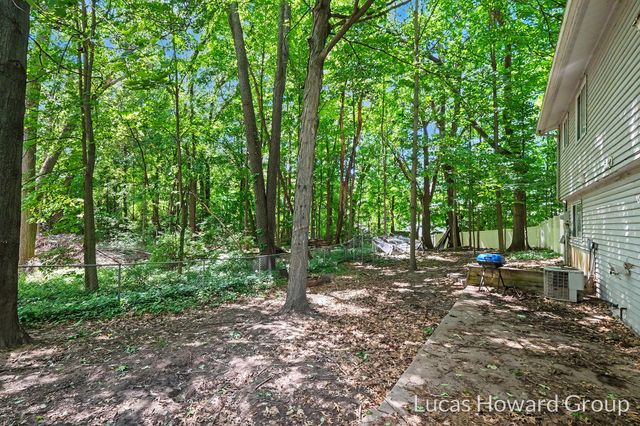 8750 Narnia Trail Ne, Cannon Twp, MI 49341