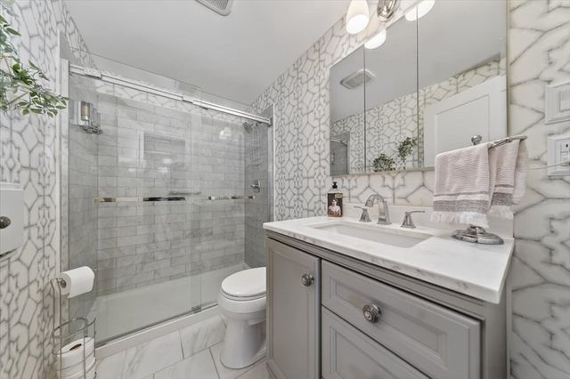 26 Coolidge Ave, Weymouth, MA 02188