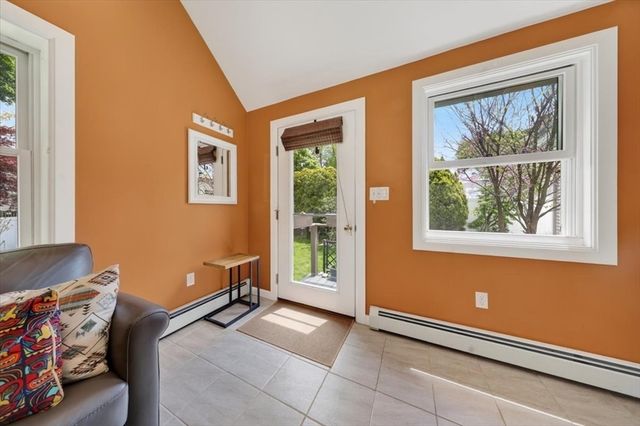 26 Coolidge Ave, Weymouth, MA 02188