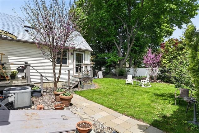 26 Coolidge Ave, Weymouth, MA 02188
