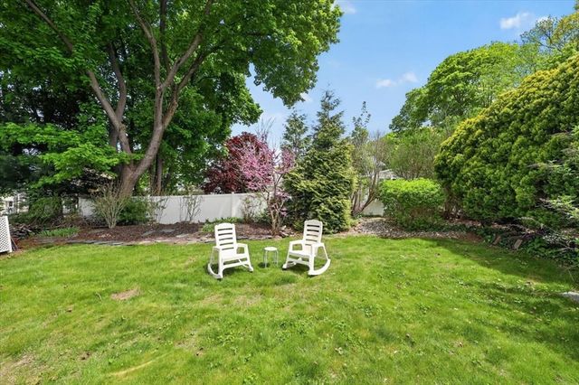 26 Coolidge Ave, Weymouth, MA 02188