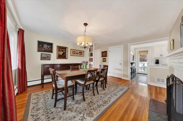 26 Coolidge Ave, Weymouth, MA 02188