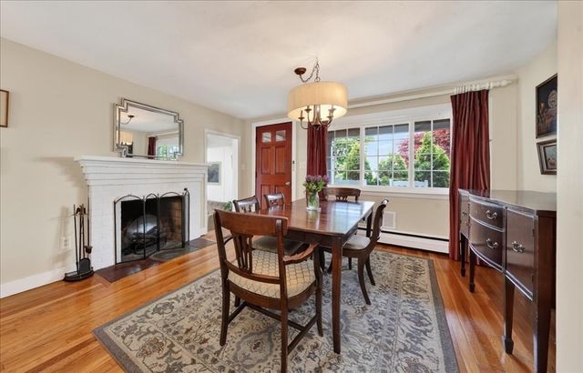 26 Coolidge Ave, Weymouth, MA 02188