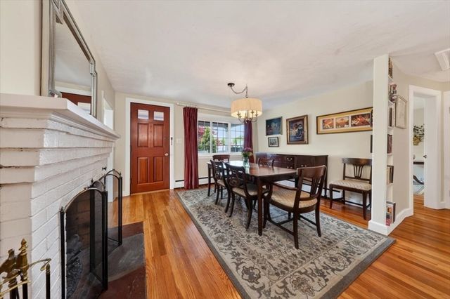 26 Coolidge Ave, Weymouth, MA 02188