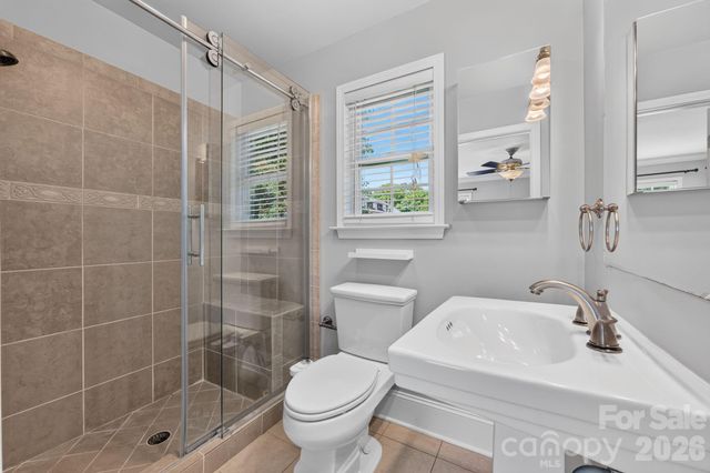 1323 Carolyn Drive, Charlotte, NC 28205