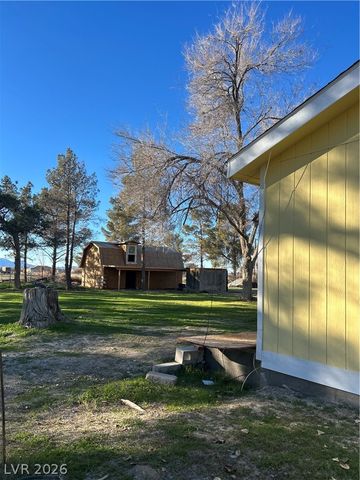 5220 Squaw Valley Road, Pahrump, NV 89048