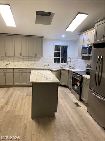 5220 Squaw Valley Road, Pahrump, NV 89048