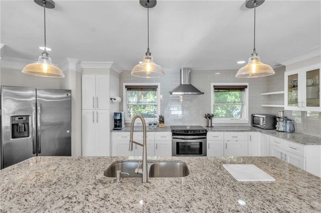2363 Oakridge Court, Decatur, GA 30082