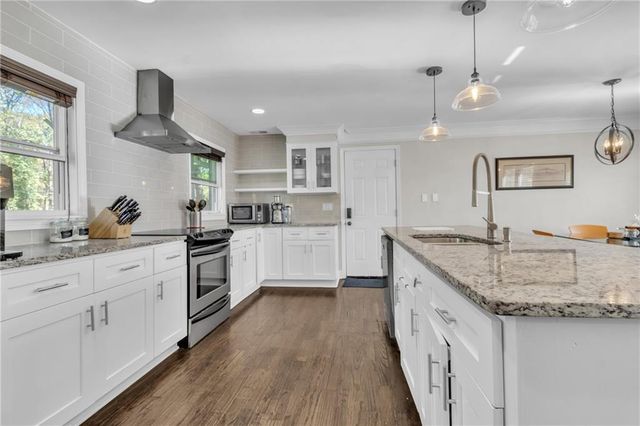 2363 Oakridge Court, Decatur, GA 30082