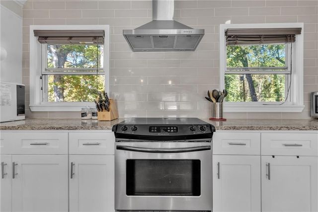 2363 Oakridge Court, Decatur, GA 30082