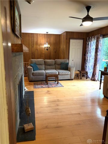 2101 Tullis Drive, Middletown, OH 45042
