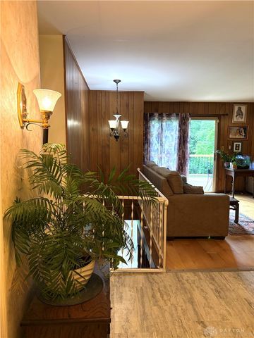 2101 Tullis Drive, Middletown, OH 45042