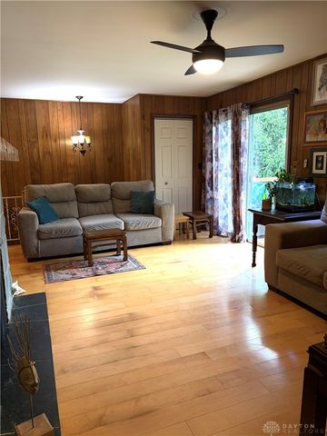 2101 Tullis Drive, Middletown, OH 45042
