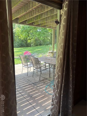 2101 Tullis Drive, Middletown, OH 45042