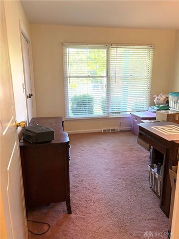 2101 Tullis Drive, Middletown, OH 45042