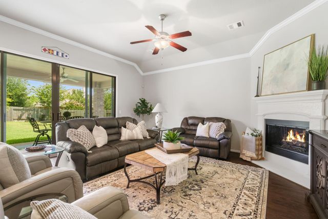 6023 Kittian Bay Court, Conroe, TX 77304
