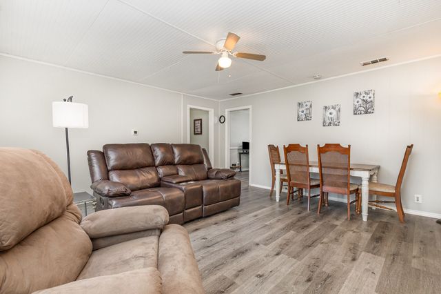 303 E South Street, Kaufman, TX 75142