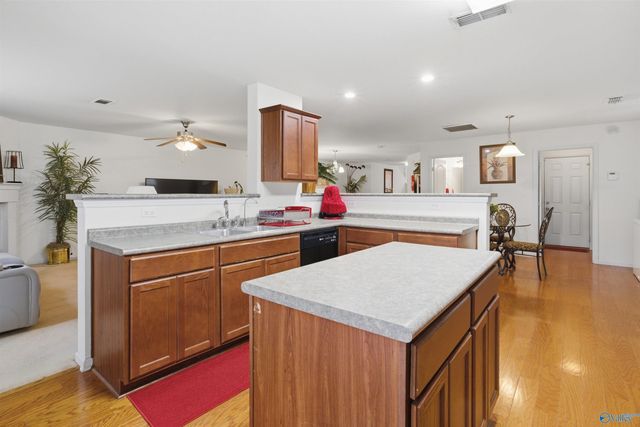 103 Wethersfield Drive, Harvest, AL 35749