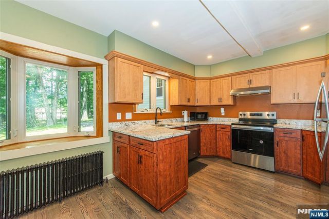 169 Shongum Road, Denville Township, NJ 07834