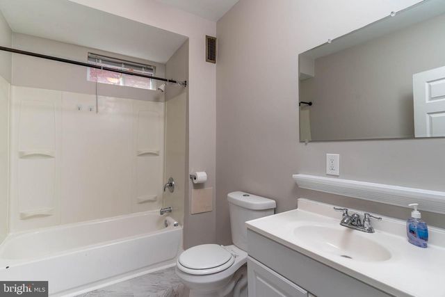 551 E 38TH ST, Baltimore, MD 21218