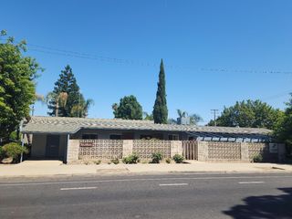 756 G Street, Reedley, CA 93654