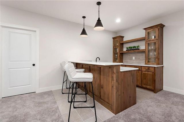 16763 S Twilight Lane, Olathe, KS 66062