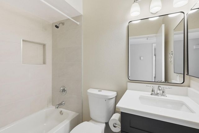 3743 W Acoma Drive, Phoenix, AZ 85053