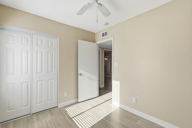 3743 W Acoma Drive, Phoenix, AZ 85053