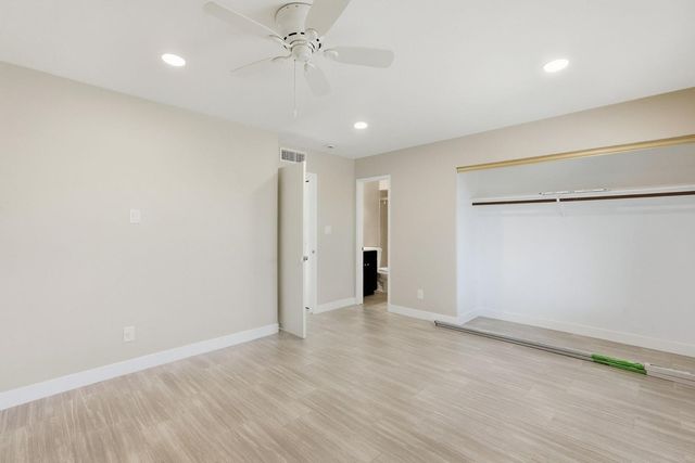 3743 W Acoma Drive, Phoenix, AZ 85053