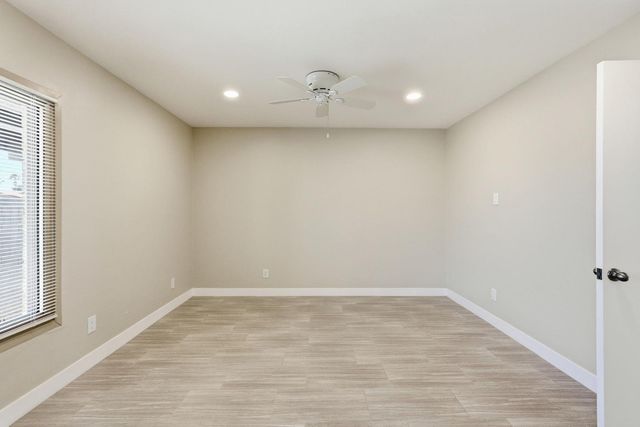 3743 W Acoma Drive, Phoenix, AZ 85053